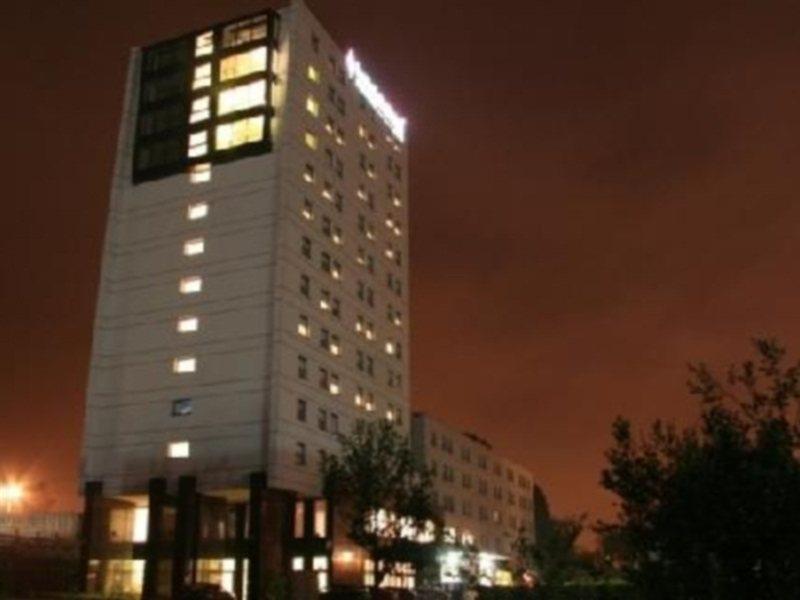 Economy Silesian Hotel Katowice Luaran gambar