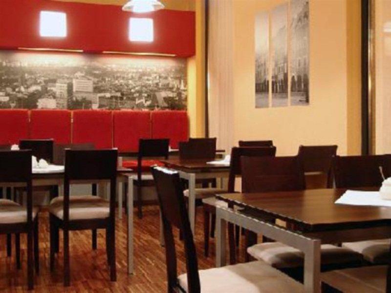 Economy Silesian Hotel Katowice Luaran gambar